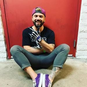 Meet your Posher, Thomas